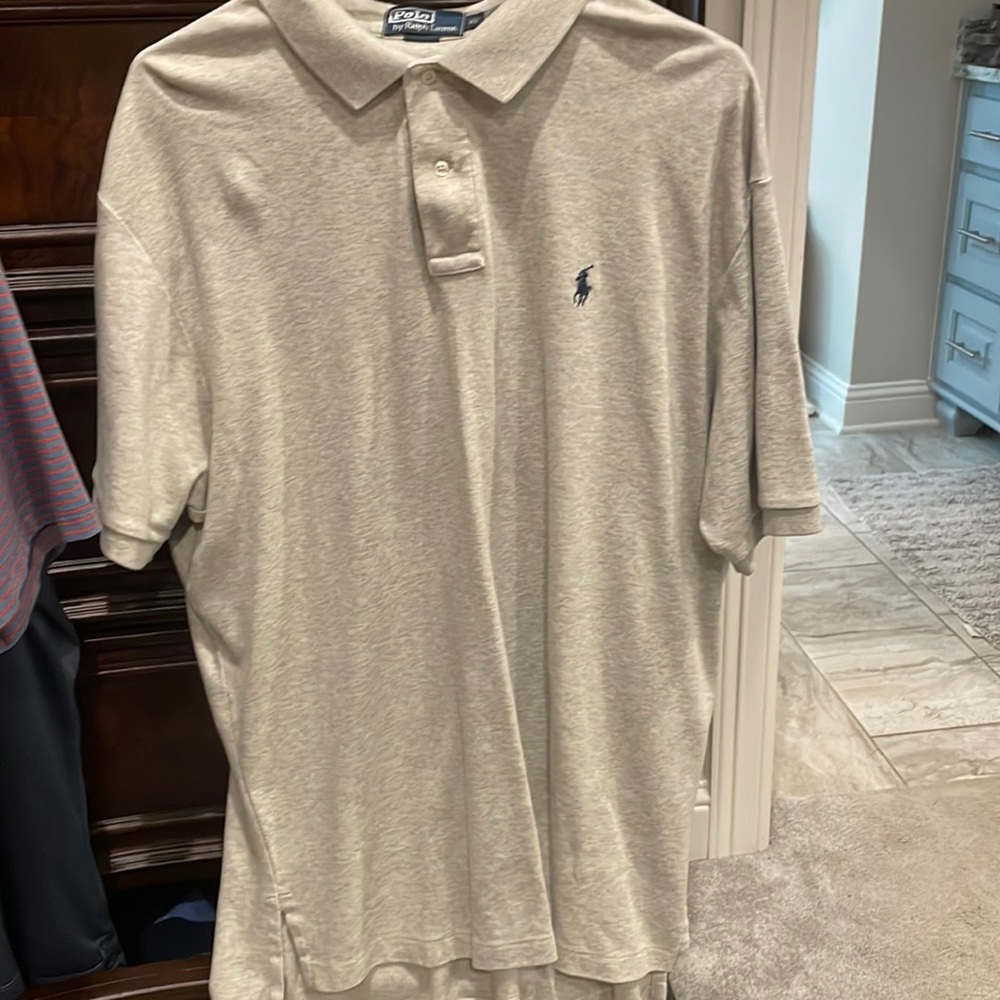Mens Ralph Lauren polo shirt. XL great condition! Lightly worn!